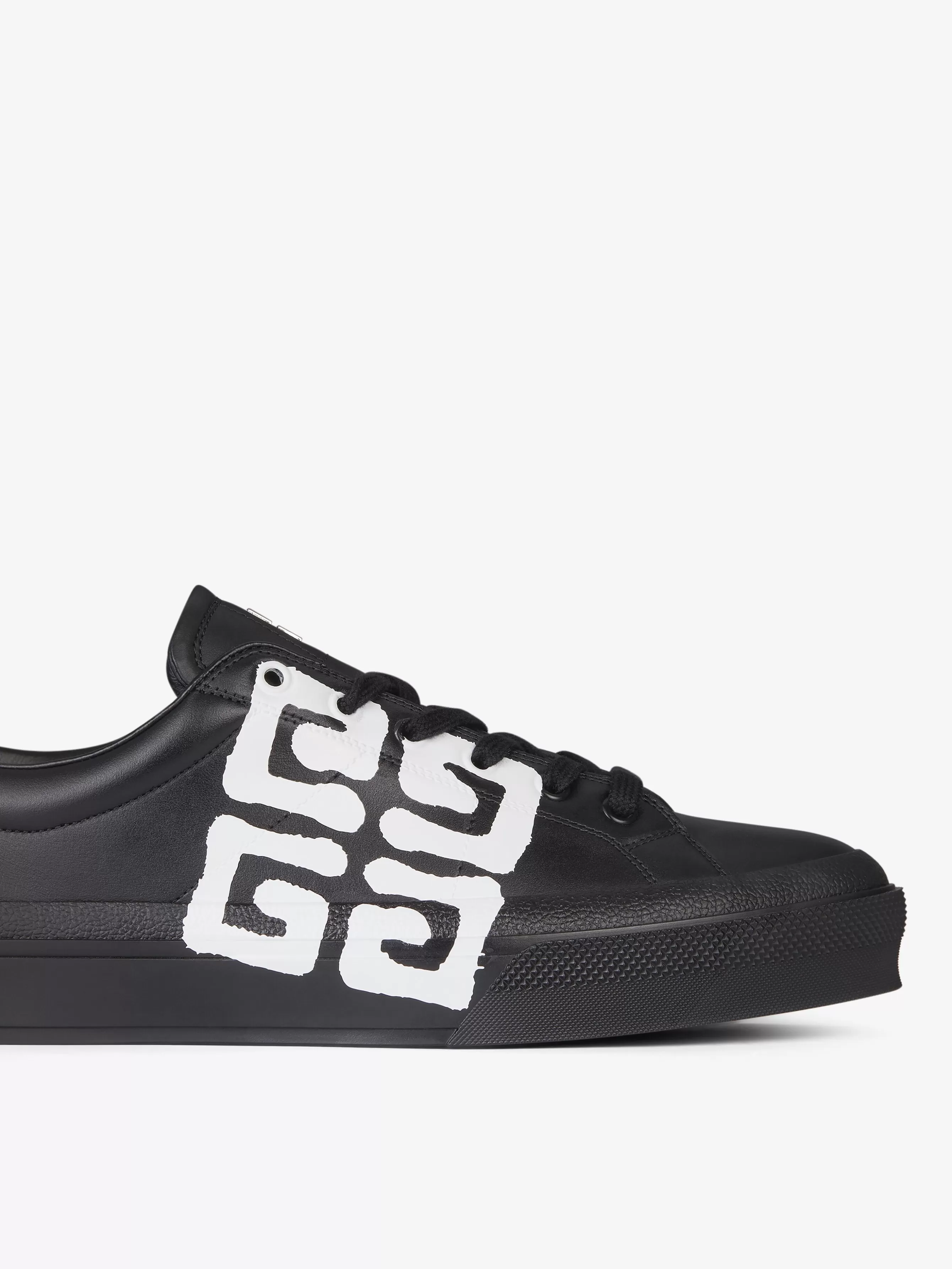 GIVENCHY Sneakers-City Sport sneakers in leather with tag effect 4G print
